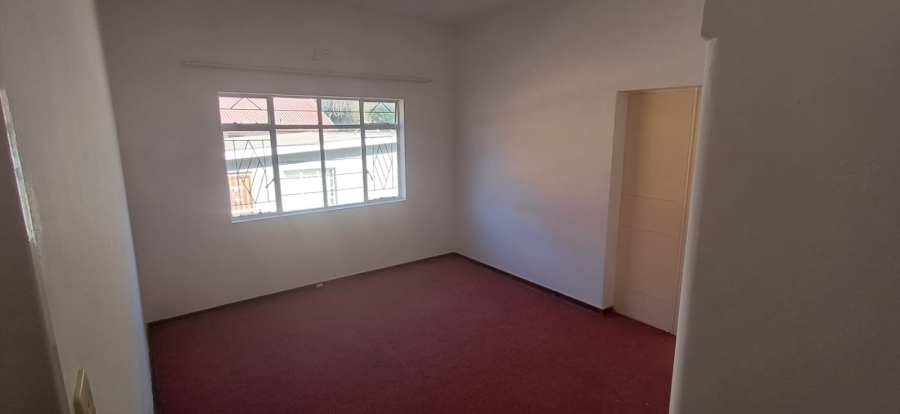 To Let 4 Bedroom Property for Rent in Hospitaalheuwel Free State